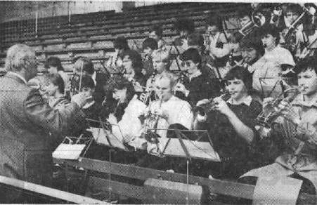 Gruppenphoto von der Orchesterfahrt nach Chalon 1984