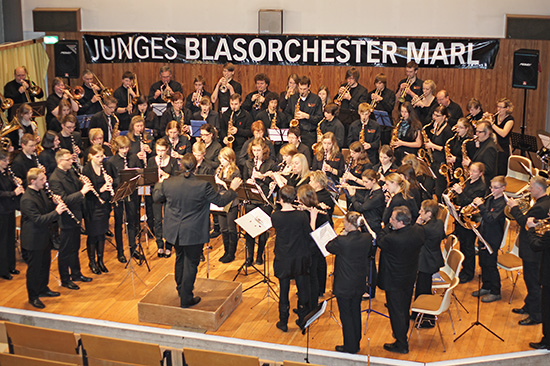 Gemeinschaftszugabe mit dem jBM Marl in der Scharounschule Marl 2011 